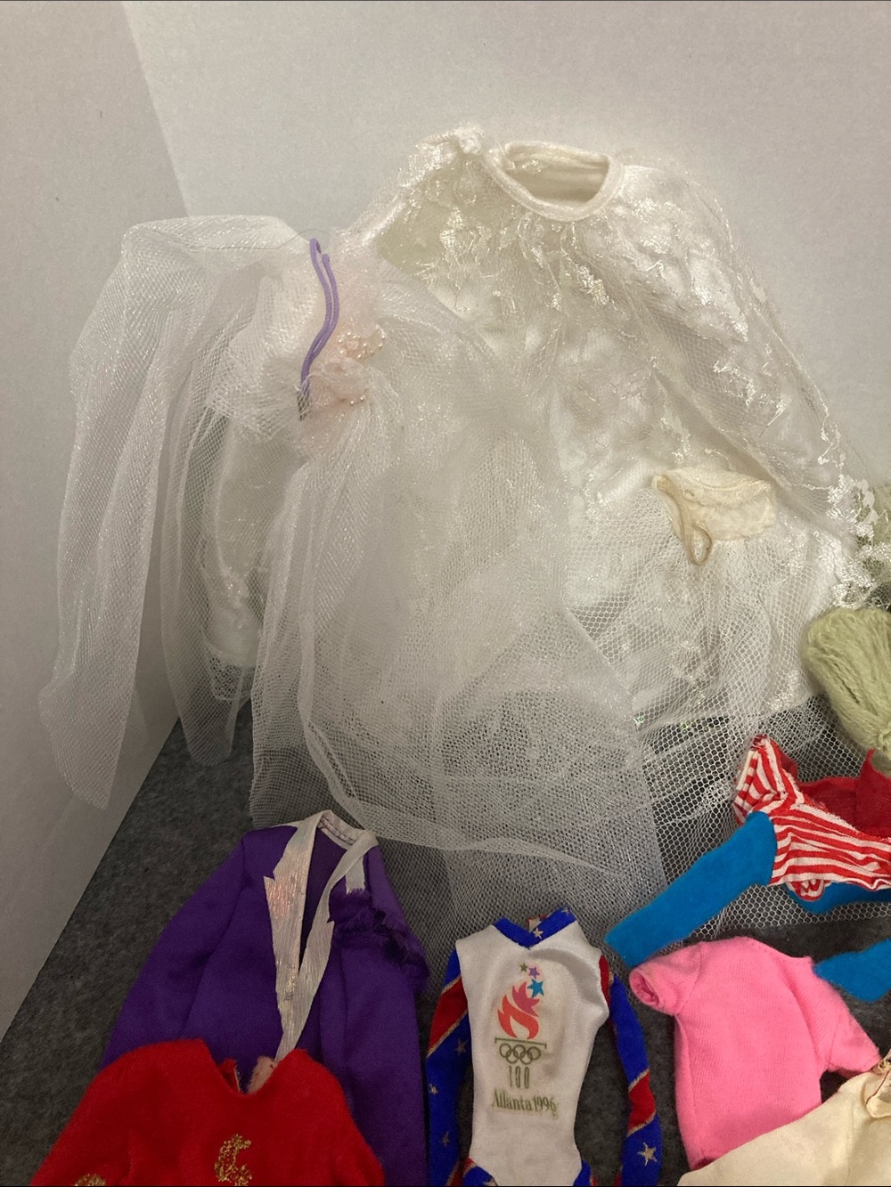 Barbie & doll clothes and two penny brite dresses - Picture 9 of 12